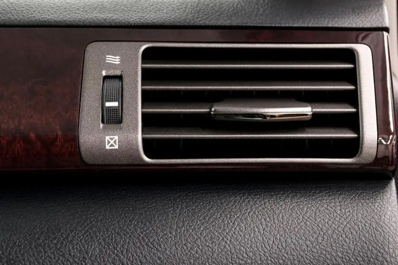Cómo solucionar los silbidos de las rejillas de ventilación del coche: pasos sencillos a seguir