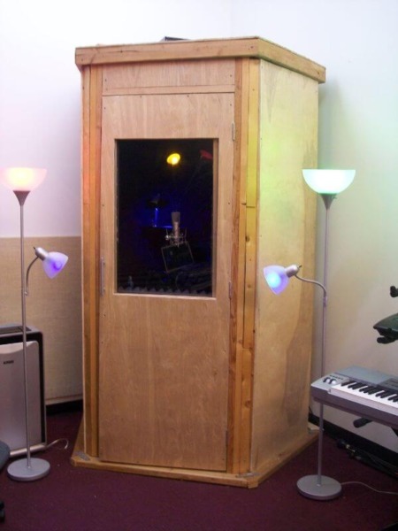 Cómo convertir un armario en una cabina de grabación DIY