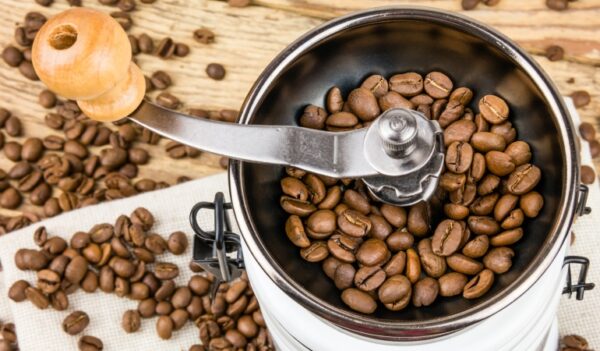 Mejores molinillos de café silenciosos • Consejos de insonorización